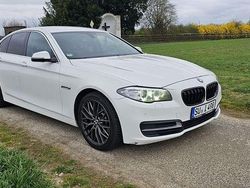 Weiß Gebraucht 2013 BMW 530 Limousine | 10.100 € (Guter Preis)