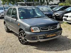 Grau Gebraucht 2002 Nissan Micra Kleinwagen | 1.990 € (Fairer Preis)