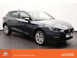 Grau Gebraucht 2024 Seat Leon Style Limousine | 27.950 € (Guter Preis)