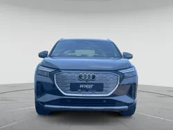 Kieselgrau Gebraucht 2022 Audi Q4 e-tron Advanced SUV | 33.333 € (Superpreis)