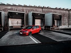 Rot Gebraucht 2009 VW Golf GTI Limousine | 10.500 € (Teuer)