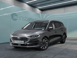 Andere farbe Gebraucht 2024 Ford Focus Titanium Kombi | 26.440 € (Guter Preis)