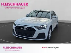 Gletscherweiß metallic Neu 2025 Audi A1 Sportback Advanced Plus Kleinwagen | 28.790 € (Fairer Preis)