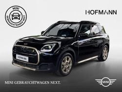 Midnight black metallic Gebraucht 2024 Mini Countryman Favoured SUV | 38.901 € (Superpreis)