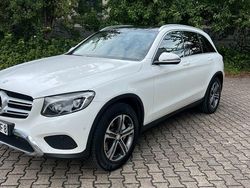 Weiß Gebraucht 2015 Mercedes GLC220 SUV | 16.900 €