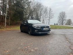 Schwarz Gebraucht 2016 Mazda 3 Black Limited Limousine | 10.900 € (Fairer Preis)