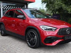 Rot Gebraucht 2021 Mercedes GLA45 AMG AMG SUV | 52.999 € (Guter Preis)