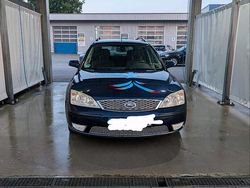 Blau Gebraucht 2005 Ford Mondeo Kombi | 799 € (Guter Preis)
