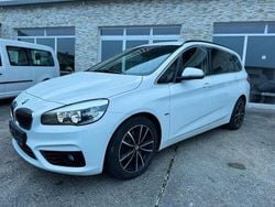 Weiß Gebraucht 2017 BMW 218 Gran Tourer Sport Line Van / Kleinbus | 13.900 € (Guter Preis)
