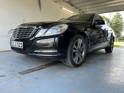 Schwarz Gebraucht 2011 Mercedes E220 Elegance Limousine | 12.300 € (Fairer Preis)