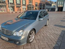 Grau Gebraucht 2005 Mercedes C180 Kombi | 2.000 € (Guter Preis)
