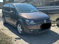 Braun Gebraucht 2012 VW Touran Van / Kleinbus | 7.000 € (Guter Preis)