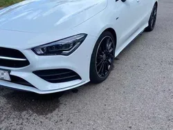 Weiß Gebraucht 2022 Mercedes CLA200 Limousine | 35.000 € (Fairer Preis)