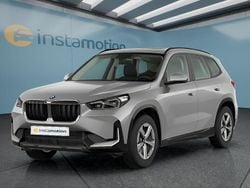 Silber Neu 2025 BMW X1 SUV | 51.799 € (Etwas zu teuer)
