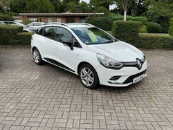 Weiß Gebraucht 2017 Renault Clio IV Limousine | 9.995 € (Etwas zu teuer)