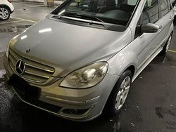 Silber Gebraucht 2007 Mercedes B200 Van / Kleinbus | 7.500 € (Fairer Preis)