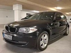 Schwarz Gebraucht 2010 BMW 118 Lifestyle Kleinwagen | 5.900 € (Etwas zu teuer)