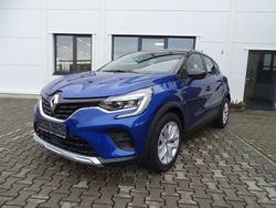 Blau Gebraucht 2024 Renault Captur Evolution SUV | 17.490 € (Superpreis)