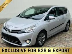 Silber Gebraucht 2016 Toyota Verso Executive Van / Kleinbus | 8.900 € (Guter Preis)
