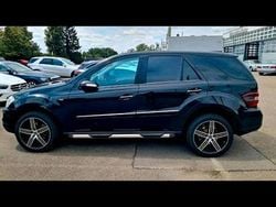Schwarz Gebraucht 2007 Mercedes ML320 SUV | 6.300 €