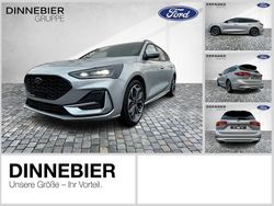Silber (metallic) Neu 2025 Ford Focus ST-Line X Kombi | 41.499 €
