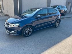 Blau Gebraucht 2016 VW Polo Allstar Limousine | 8.999 € (Guter Preis)