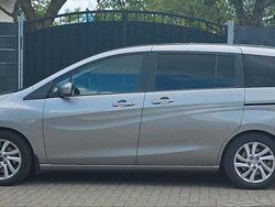 Grau Gebraucht 2012 Mazda 5 Van / Kleinbus | 4.400 € (Teuer)