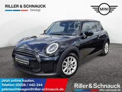 Enigmatic black Gebraucht 2023 Mini Cooper Kleinwagen | 25.950 € (Etwas zu teuer)
