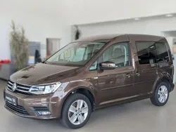 Braun Gebraucht 2016 VW Caddy Comfortline Van / Kleinbus | 18.450 € (Guter Preis)
