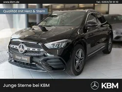 Lack kosmosschwarz Gebraucht 2024 Mercedes GLA180 AMG SUV | 43.790 € (Teuer)