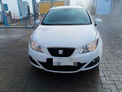 Weiß Gebraucht 2012 Seat Ibiza Copa Limousine | 3.000 € (Guter Preis)