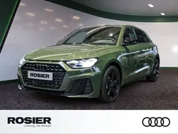 Grün / distriktgruen Neu 2025 Audi A1 Sportback S-Line Kleinwagen | 30.950 € (Fairer Preis)