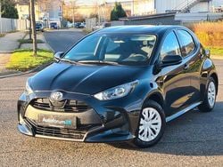Schwarz Gebraucht 2022 Toyota Yaris Comfort Limousine | 12.999 € (Fairer Preis)
