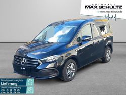 Loparitschwarz metallic Gebraucht 2024 Mercedes T180 Van / Kleinbus | 28.450 € (Guter Preis)