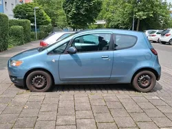 Blau Gebraucht 2009 Mitsubishi Colt Kleinwagen | 2.500 € (Guter Preis)