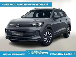 Delfingrau metallic Neu 2025 VW Tiguan Comfortline SUV | 36.577 € (Superpreis)