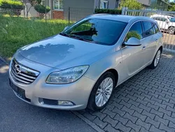 Silber Gebraucht 2013 Opel Insignia Active Kombi | 4.500 € (Guter Preis)