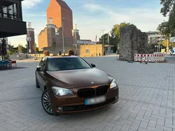 Grau Gebraucht 2010 BMW 730 Limousine | 15.000 € (Etwas zu teuer)