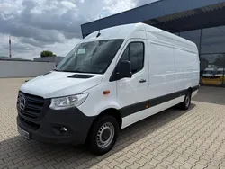 Weiß Gebraucht 2023 Mercedes Sprinter Van | 35.900 € (Superpreis)