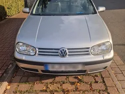 Grau Gebraucht 2003 VW Golf IV Kombi | 1.290 € (Guter Preis)