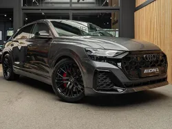 Grau Gebraucht 2024 Audi Q8 Competition SUV | 119.995 €