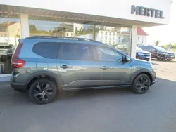 Grün Neu 2024 Dacia Jogger Expression Limousine | 22.695 € (Fairer Preis)