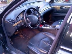 Schwarz Gebraucht 2005 Mercedes 320 Limousine | 2.990 €