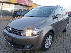 Kaschmirbraun metallic Gebraucht 2013 VW Golf Plus Cross Life Van / Kleinbus | 10.350 € (Etwas zu teuer)