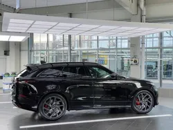 Schwarz Gebraucht 2020 Land Rover Range Rover Velar SVAutobiography SUV | 62.590 € (Teuer)