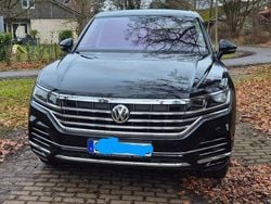 Schwarz Gebraucht 2018 VW Touareg Elegance SUV | 34.900 € (Superpreis)