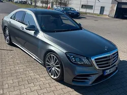 Grau Gebraucht 2020 Mercedes S560 Limousine | 52.900 € (Guter Preis)