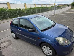 Blau Gebraucht 2007 Ford Fiesta Ambiente Kleinwagen | 1.990 € (Fairer Preis)