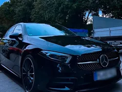 Schwarz Gebraucht 2019 Mercedes A220 AMG line Limousine | 21.000 € (Fairer Preis)