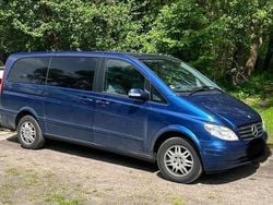 Blau Gebraucht 2008 Mercedes Viano Van / Kleinbus | 5.900 €